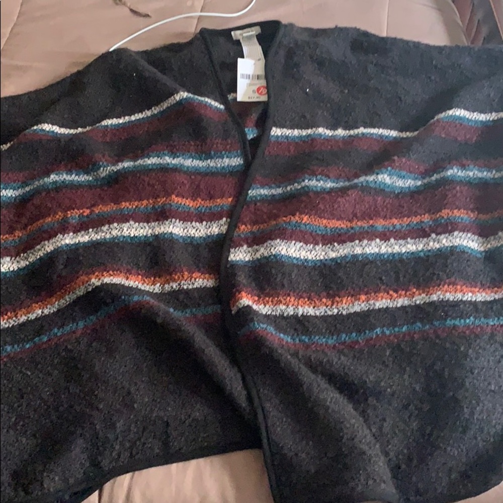 Cardigan throw